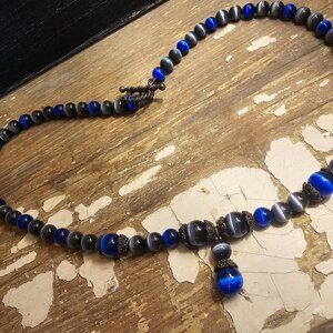 Beaded necklace